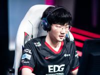 一竞技电子-Rookie迎来十赛季高光表现，公牛球迷沸腾！的简单介绍