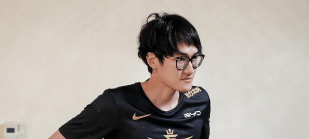 一竞技-包含Karsa连续十二场比赛得分超过逆转，TES挑战极限！的词条