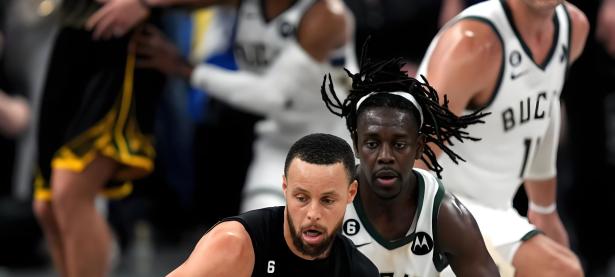 一竞技电竞-关于库里新星关键助攻表现惊艳，雄鹿未来可期！的信息