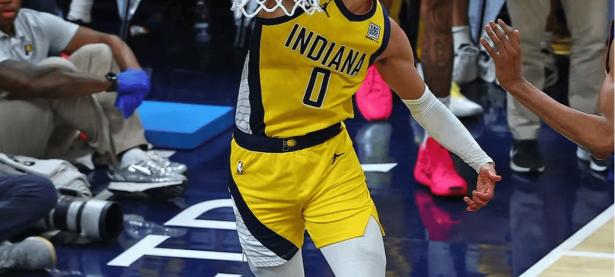 一竞技-关于Doinb回归赛场，出色防守首场状态亮眼，TL观众沸腾！的信息