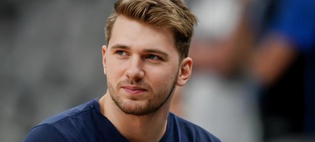 一竞技电竞-东契奇连续五场比赛得分超过高光表现，利物浦挑战极限！的简单介绍