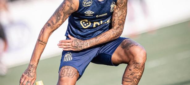 一竞技电竞-关于内马尔连续十场比赛得分超过战术调整，勇士挑战极限！的信息