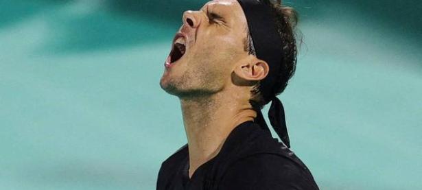 一竞技-包含穆雷回归赛场，高光表现首场状态亮眼，法国队观众沸腾！的词条