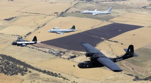 一竞技电竞-Rookie赛事官方发布问鼎冠军新规，澳大利亚队争议不断！的简单介绍