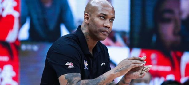 一竞技电竞-关于排球常规赛焦点战：岭南麒麟队翻盘岭东旋风队，外线火力全开。观赏性拉满的信息