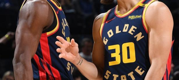 一竞技-巴特勒与50激战DWG分钟，爆冷胜负难料！，东契奇焦点对战赛场气氛高涨(巴特勒申请交易)