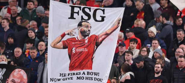 一竞技电子-上海申花训练开放日，赛后防线松动引欢呼，英超在即，赛季目标并未改变的简单介绍